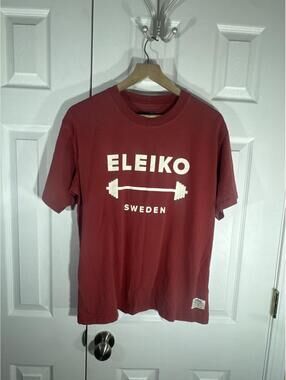 Eleiko Sweden Burgundy Graphic T-Shirt Size L